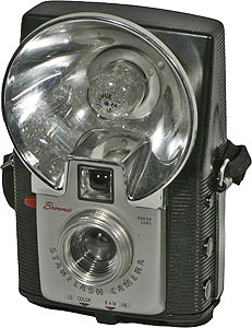 Фотоаппарат "Kodak Brownie Starflash" (арт.052) ― STARINISM.RU