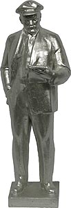 В.И. Ленин / фигура в кепке, читающий книгу, 30 см (арт.099) ― STARINISM.RU